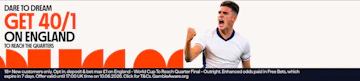 England 40 1 to reach quarter finals